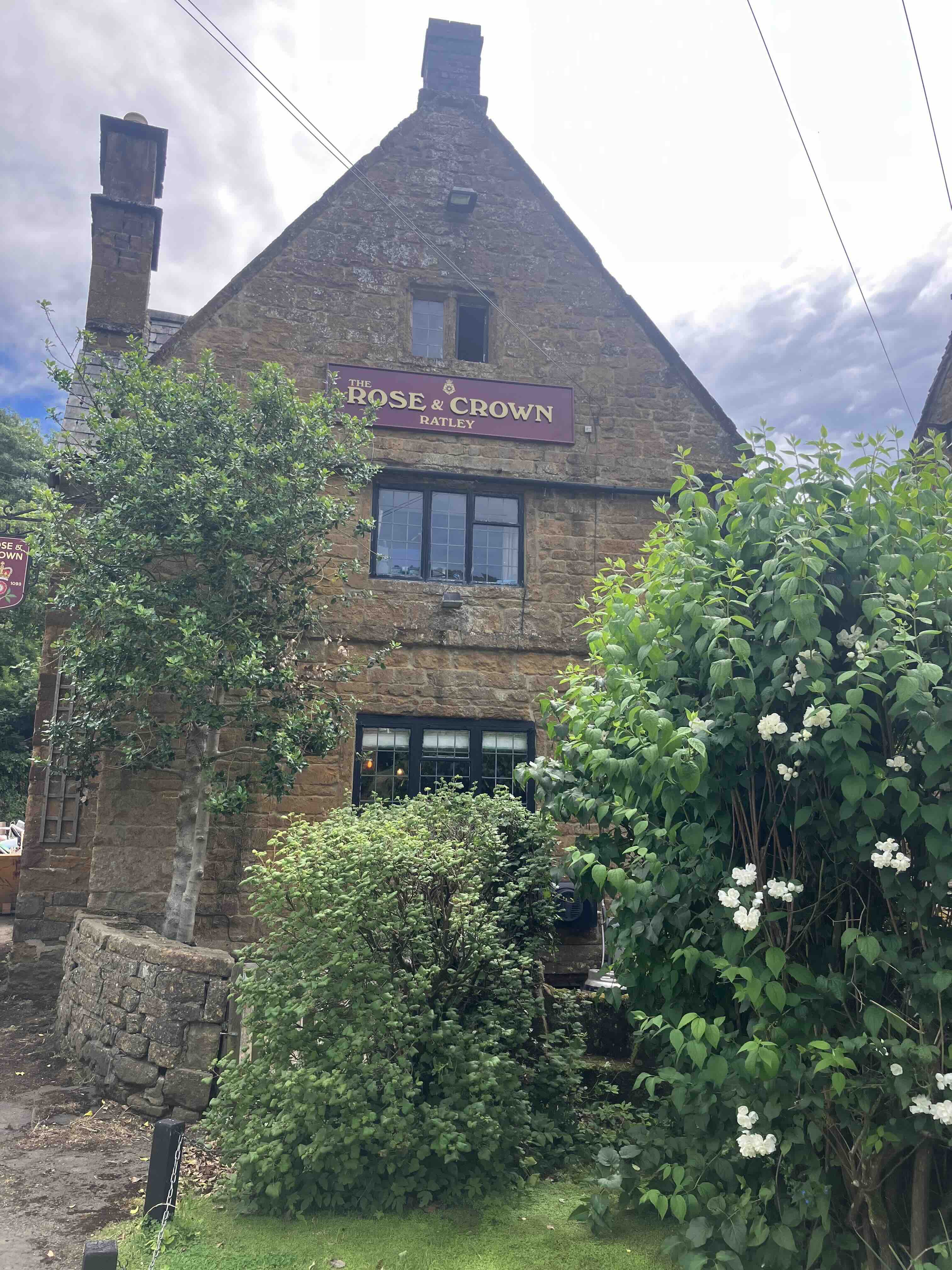 Rose and Crown in Ratley